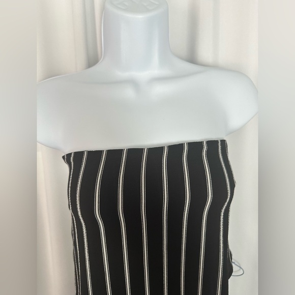 Free Generation Sophisticated Black and White Pinstripe Strapless Jumpsuit (769) - Picture 7 of 16